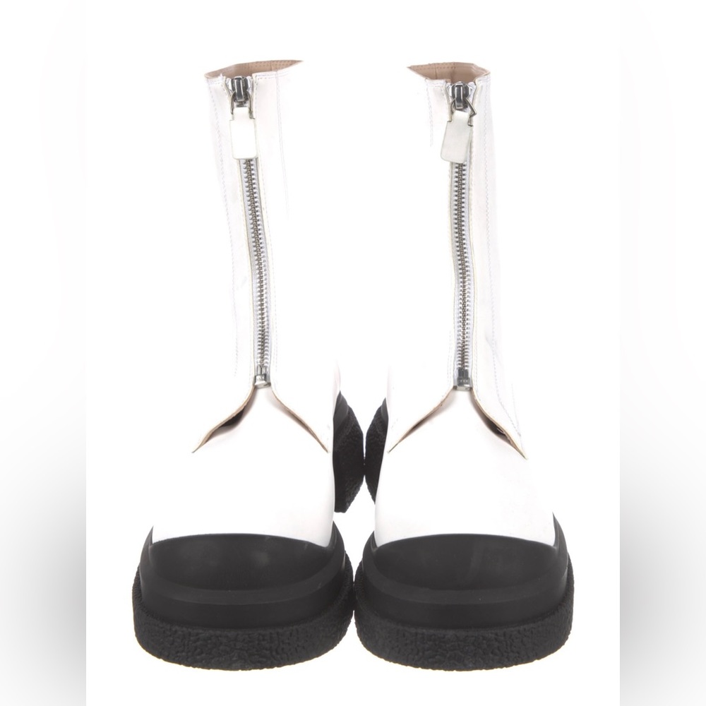 Stuart Weitzman boots